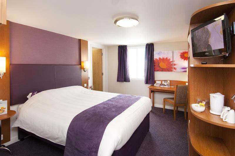 Premier Inn Dudley Кингсвинфорд Экстерьер фото