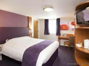 Premier Inn Dudley Кингсвинфорд Экстерьер фото