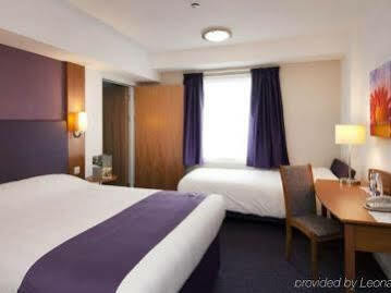 Premier Inn Dudley Кингсвинфорд Экстерьер фото